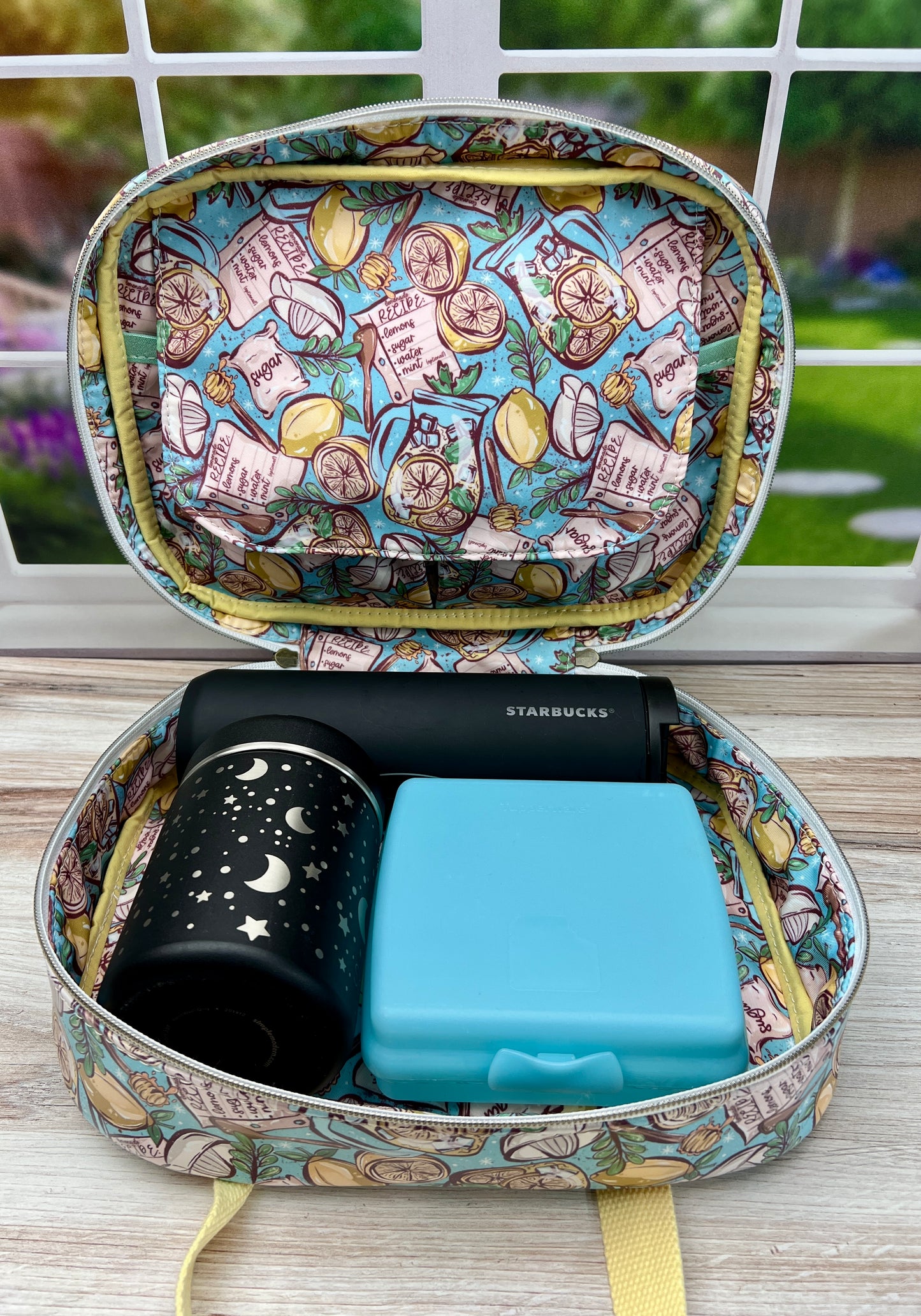 Lemonade Lunch Box