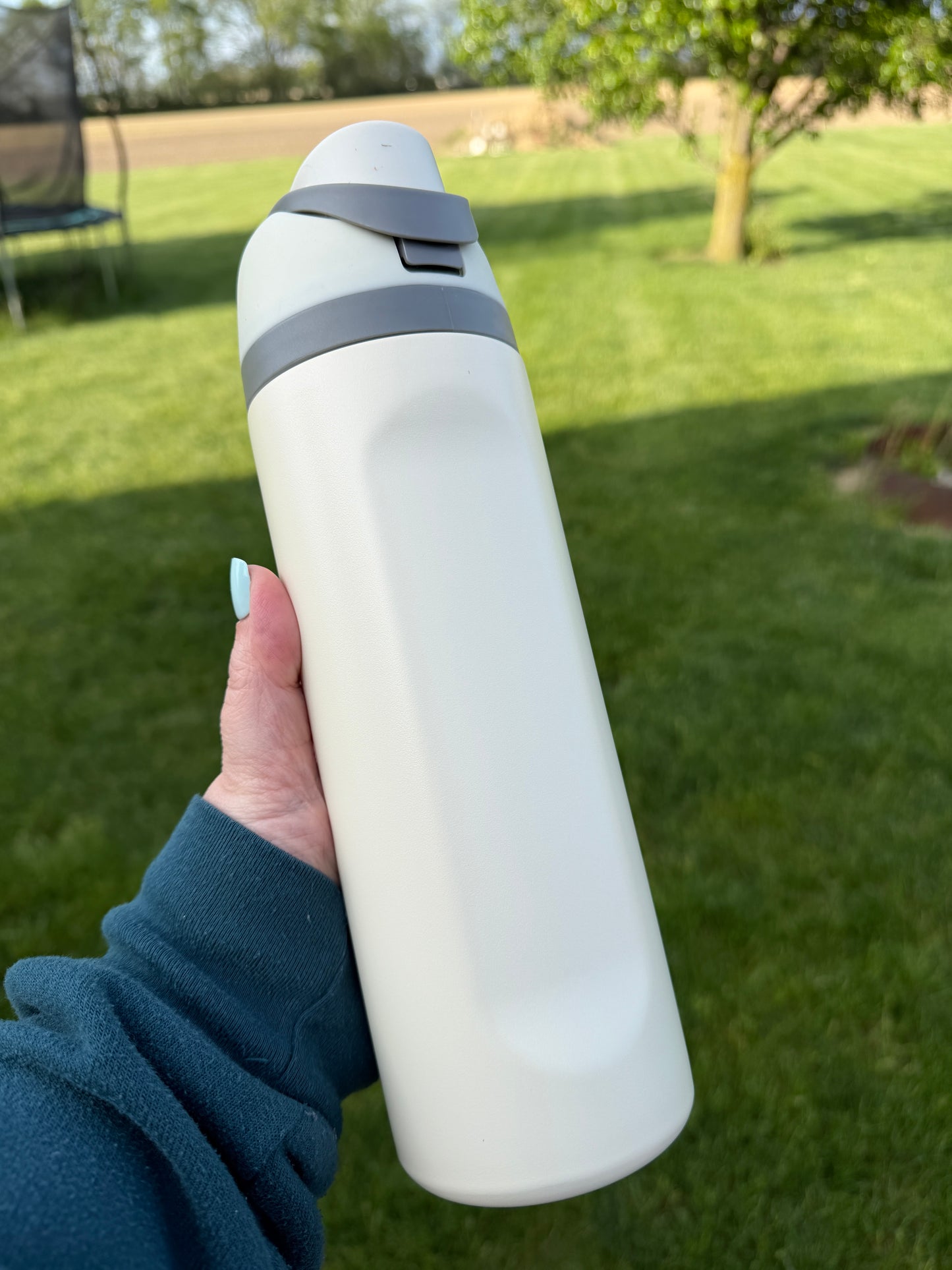 24 oz Water Bottle-Cream Colored