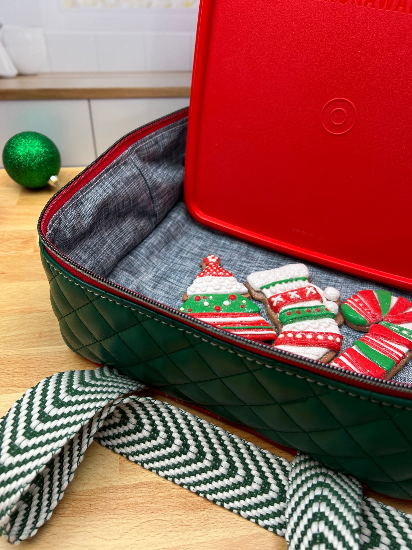 Noelle Cookie Carrier PDF Pattern