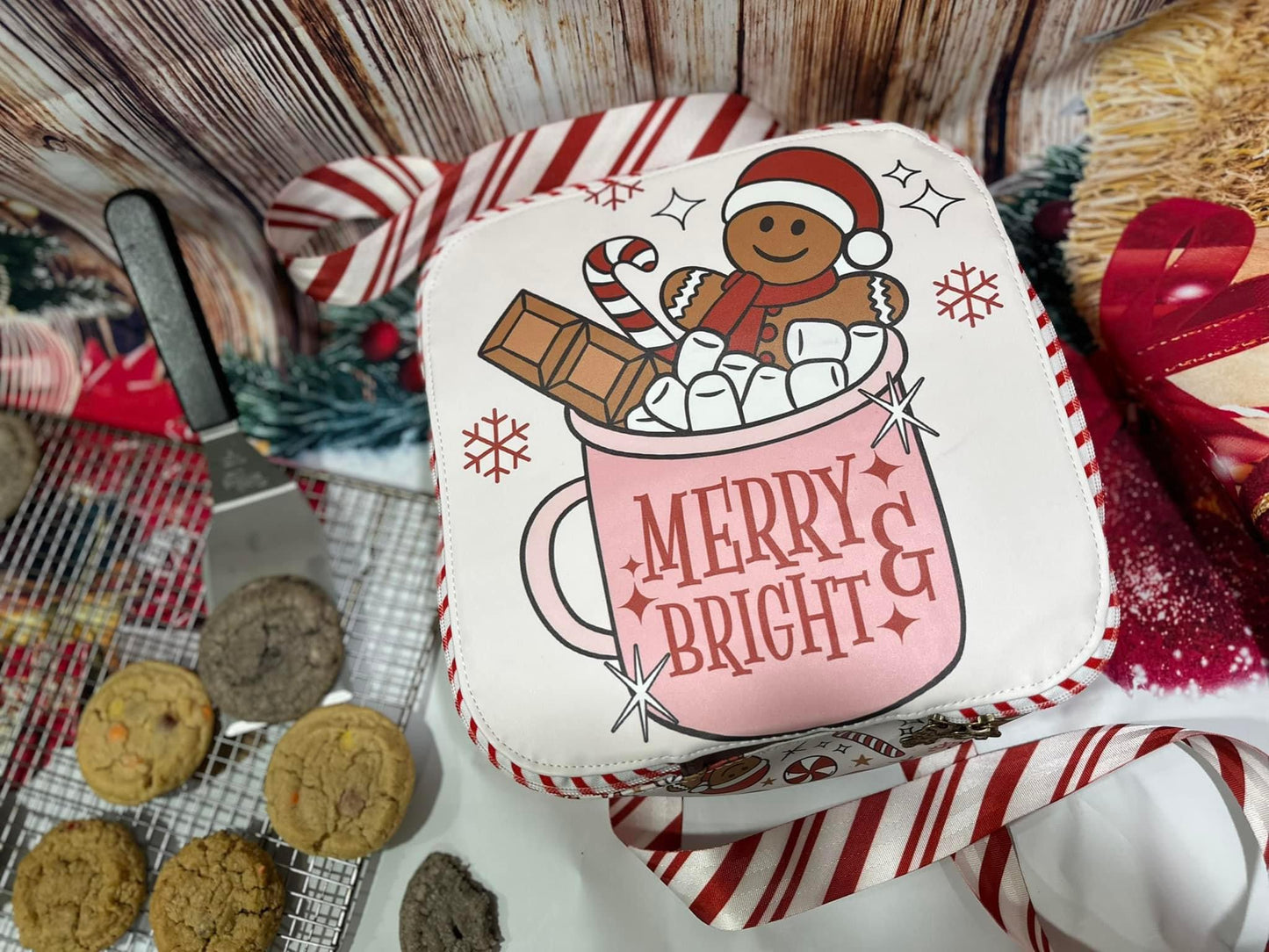 Noelle Cookie Carrier PDF Pattern
