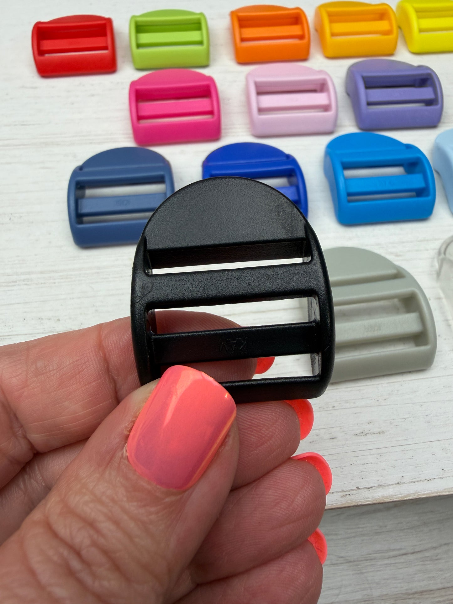 1" Plastic Ladder Buckles