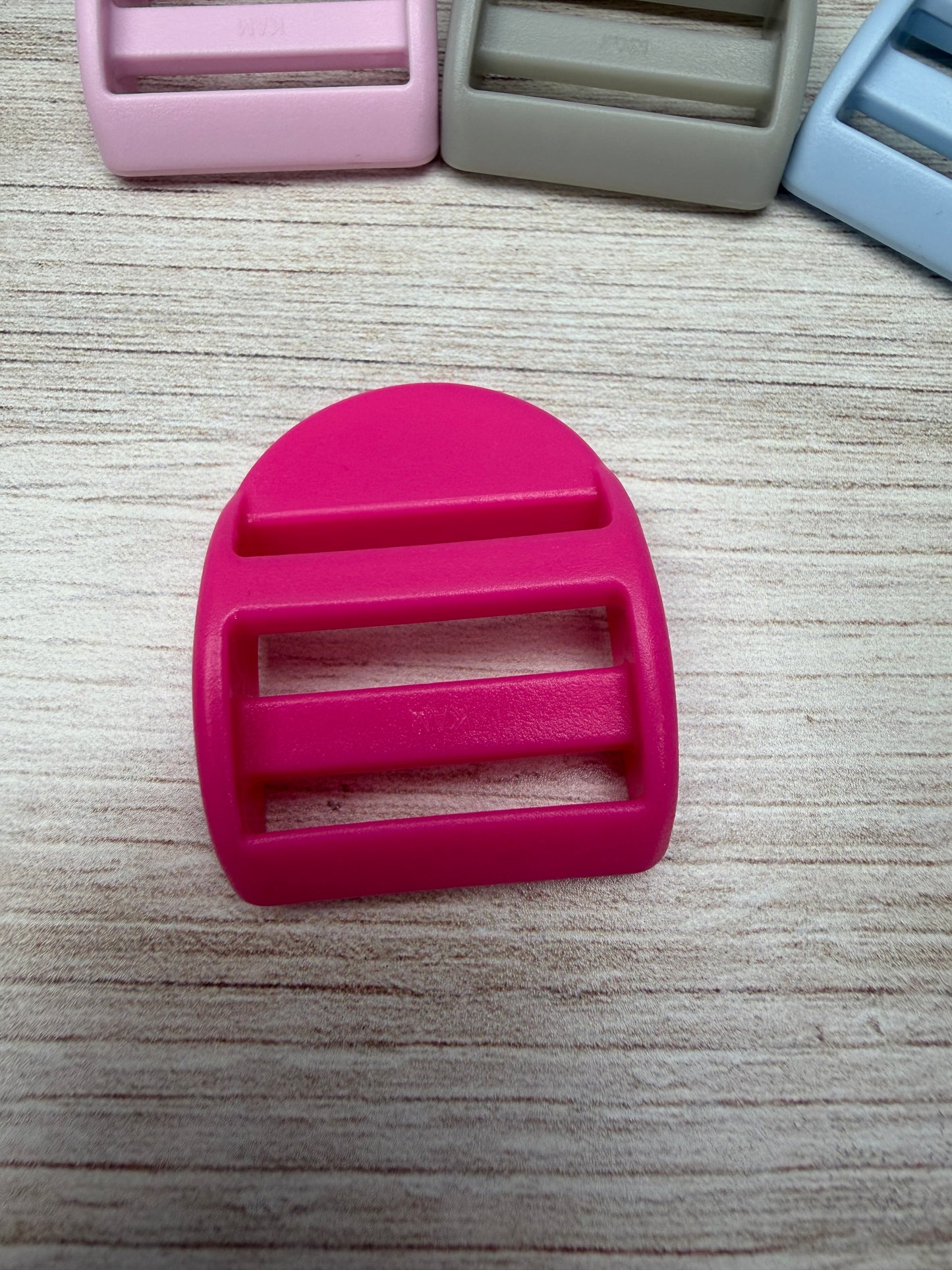 1" Plastic Ladder Buckles