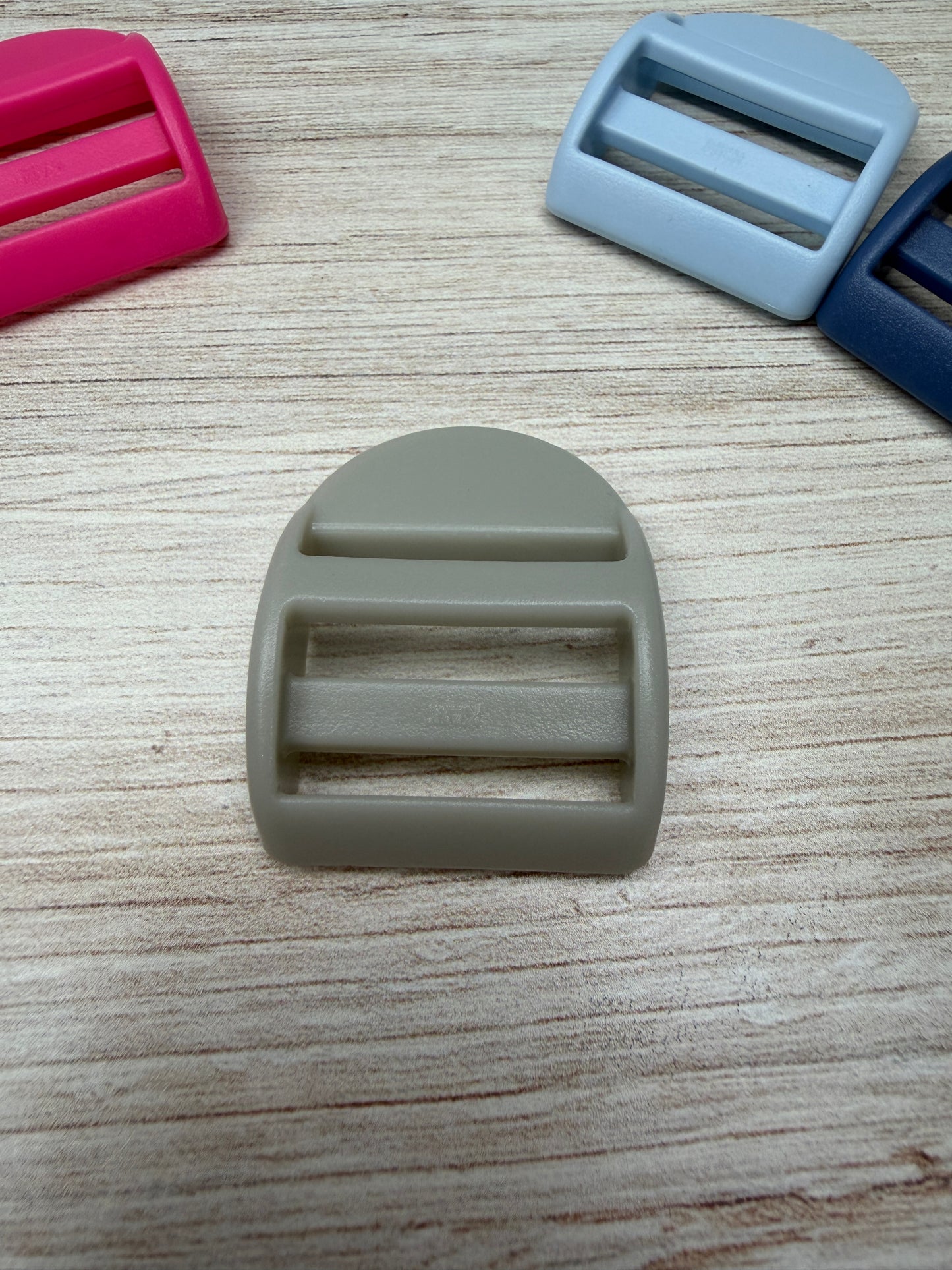 1" Plastic Ladder Buckles
