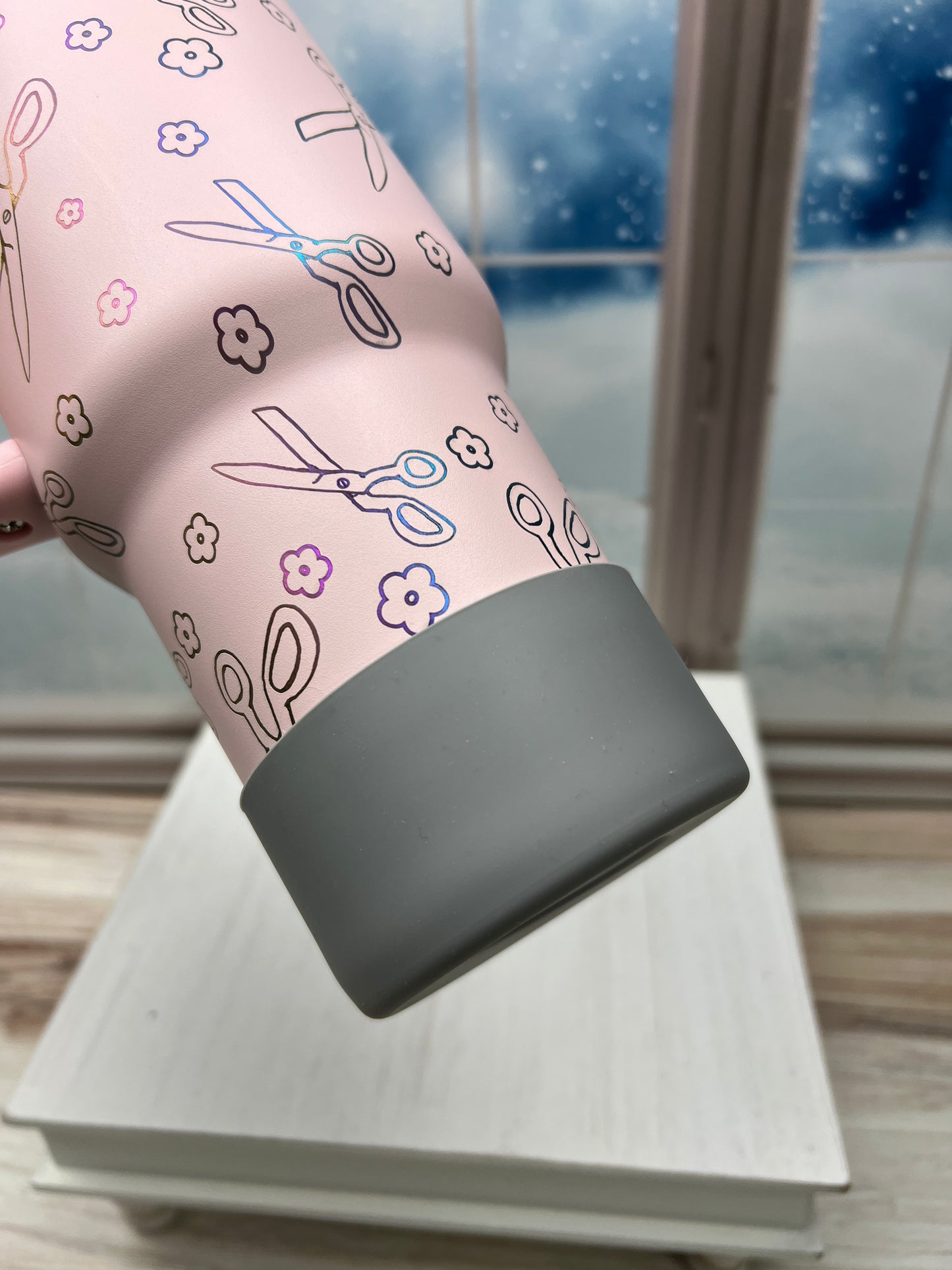 Silicone boots for water bottles and tumblers