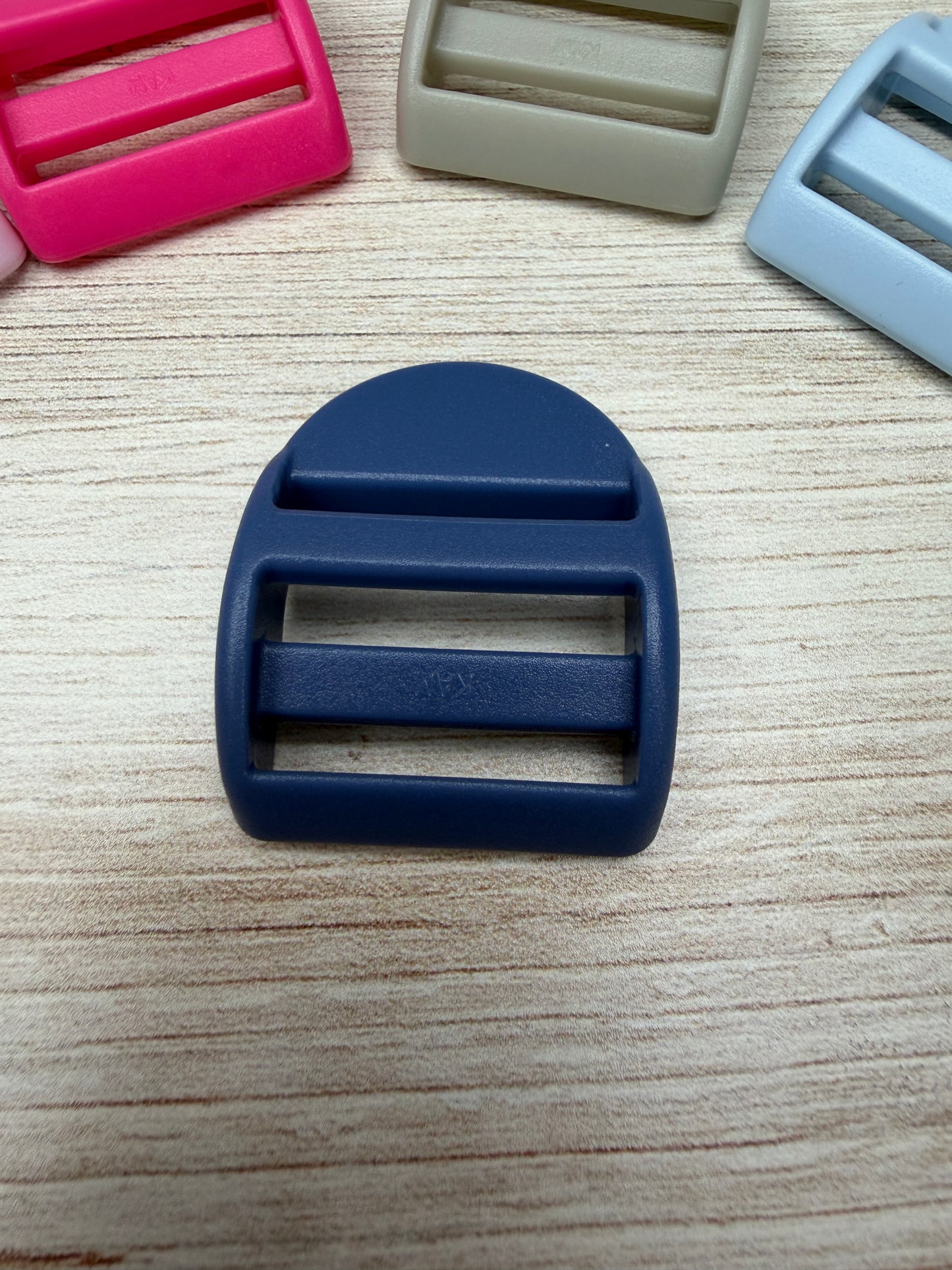 1" Plastic Ladder Buckles