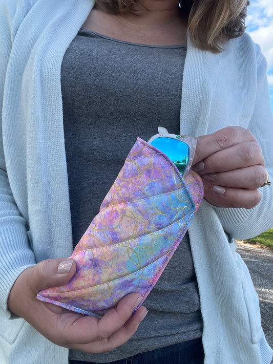 Pastel Sunnies Snuggle