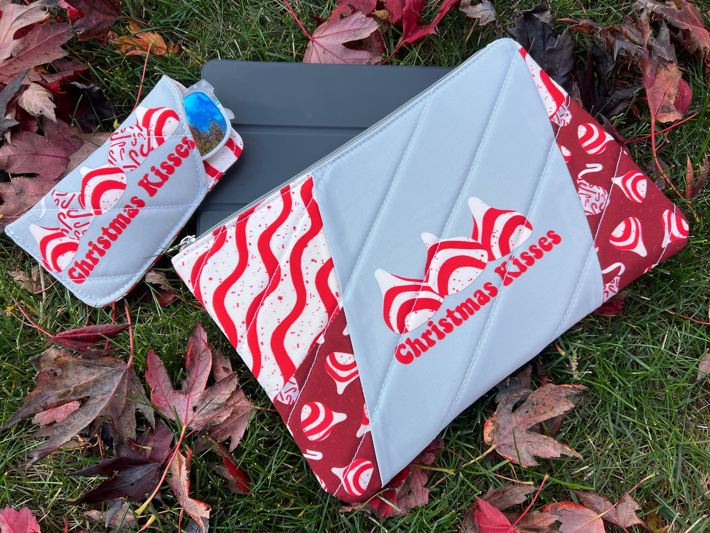 Christmas Kisses Padded Pouch and Sunnies Pouch