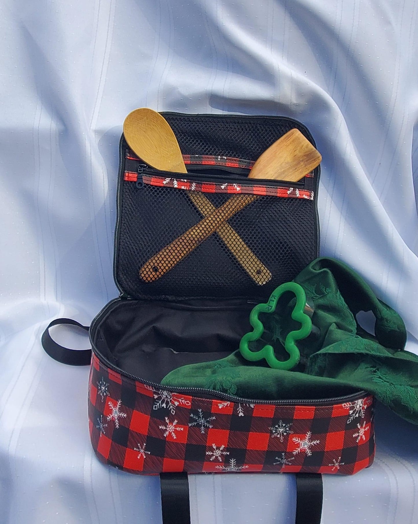 Noelle Cookie Carrier PDF Pattern
