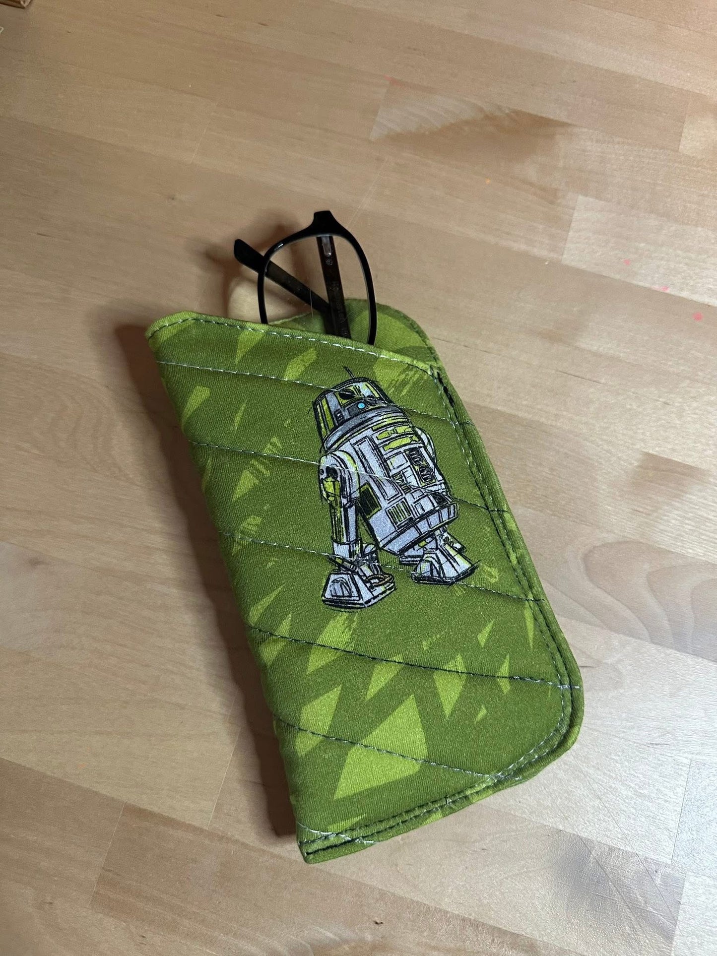 Sunnies Snuggle PDF Pattern