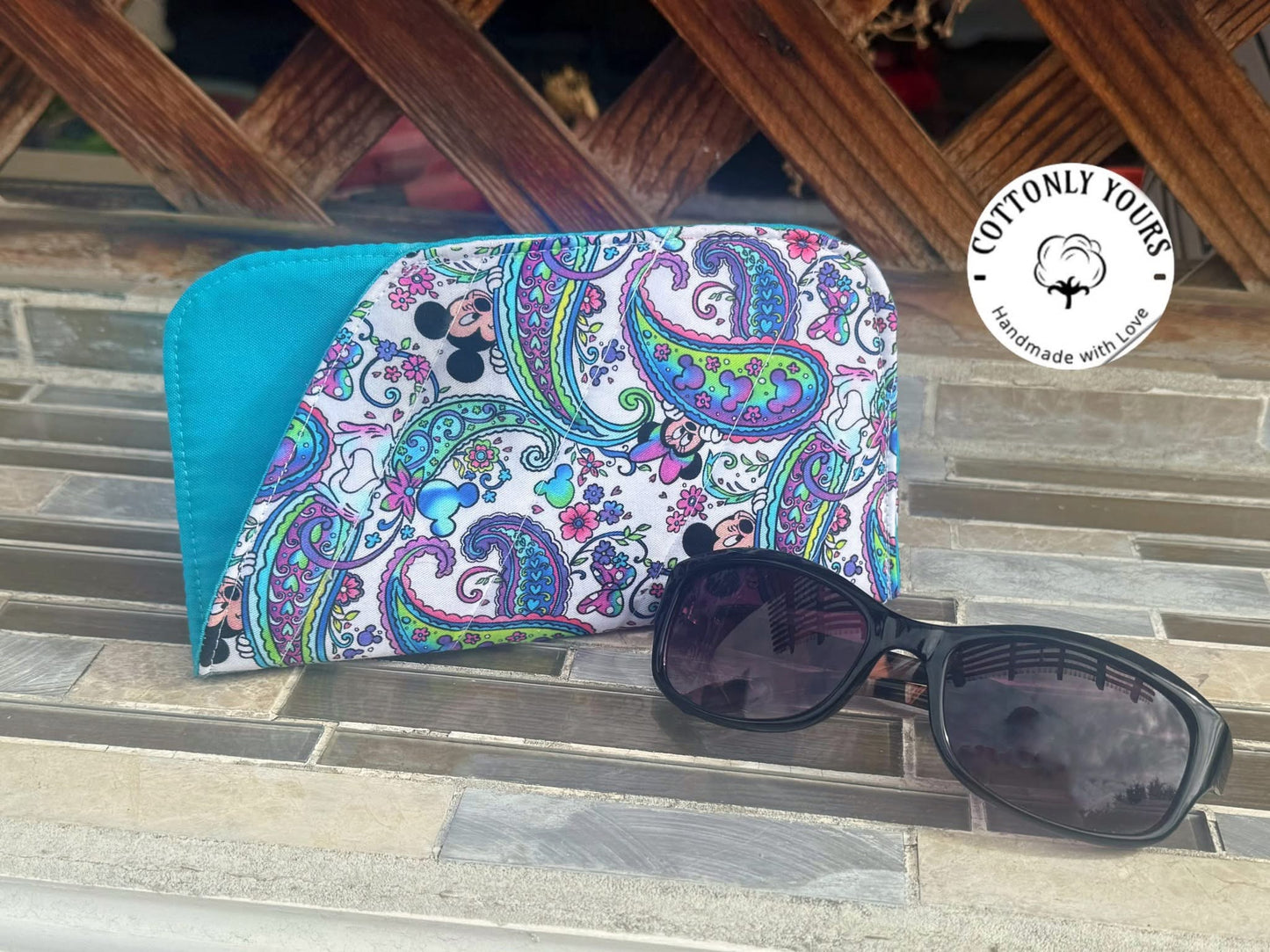 Sunnies Snuggle PDF Pattern